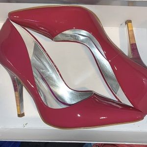Jessica Simpson heels